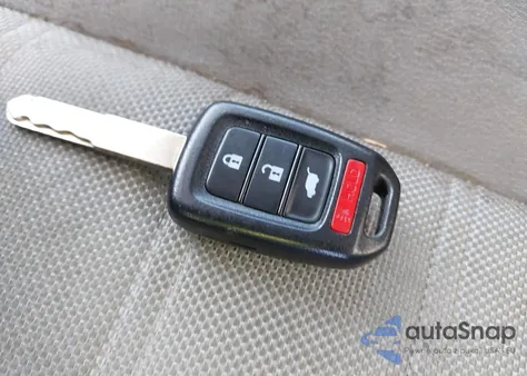 2017 Honda Cr-V Lx z USA, uszkodzony, nr VIN 7FARW5H34HE006399